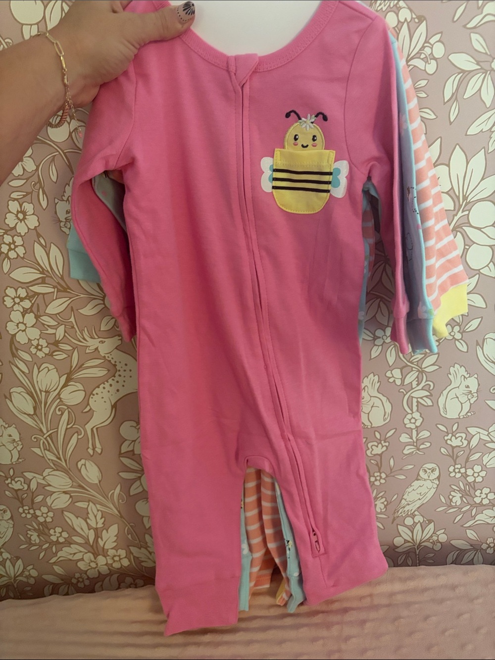 Pink Bee Appliqué Kids One-Piece Sleeper